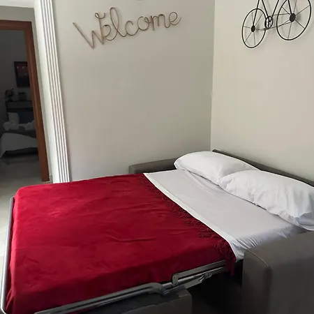 Miracles On 32th Street Apartment